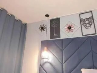 Freechat samy-rivers on CamSoda