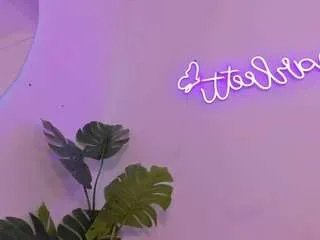 Offline scarleett-jones on CamSoda