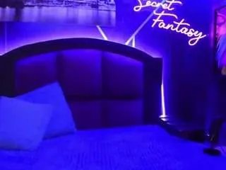 Freechat secretfantasy-xxx on CamSoda