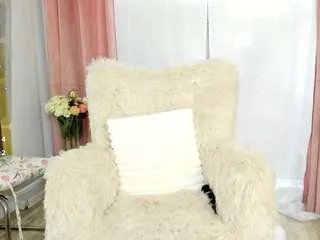 Freechat selena-reeves on CamSoda