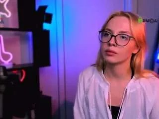 Offline sendi-cais on CamSoda