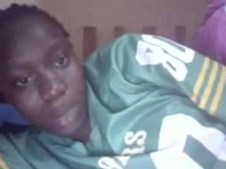 Offline sexyybutty on CamSoda