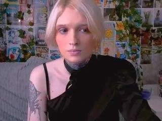 Offline simonarain on CamSoda