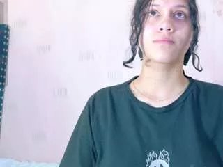 Freechat softcutegirl on CamSoda