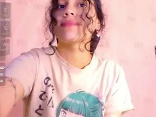 Freechat softcutegirl on CamSoda