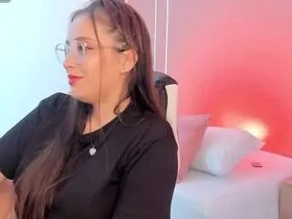 Offline sophia-martinezz on CamSoda