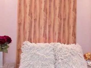 tiffany-jhas on CamSoda 