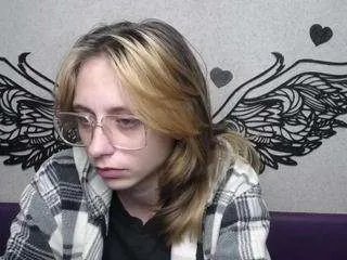 Offline tracyleett on CamSoda