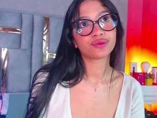 Offline tyla-fg on CamSoda