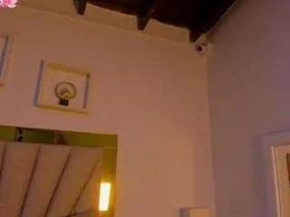 Offline vahiolet-fuentes1 on CamSoda