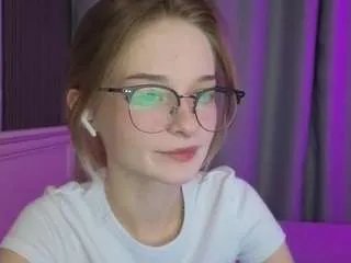 Offline vialeta-baby on CamSoda