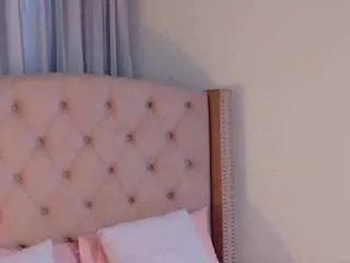 Offline victoria-cherry1 on CamSoda