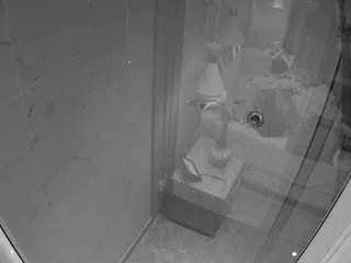 Freechat voyeurcam-casa-salsa-bathroom-12 on CamSoda