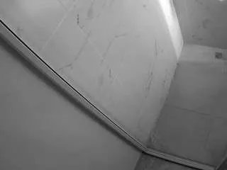 Freechat voyeurcam-casa-salsa-bathroom-12 on CamSoda