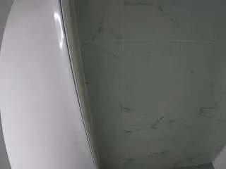 Freechat voyeurcam-casa-salsa-bathroom-8 on CamSoda