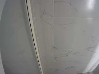 Freechat voyeurcam-casa-salsa-bathroom-8 on CamSoda