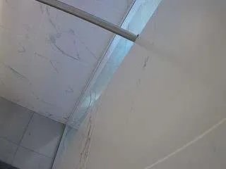 Freechat voyeurcam-casa-salsa-bathroom-9 on CamSoda