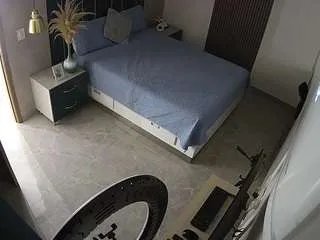 Freechat voyeurcam-casa-salsa-bedroom-8 on CamSoda