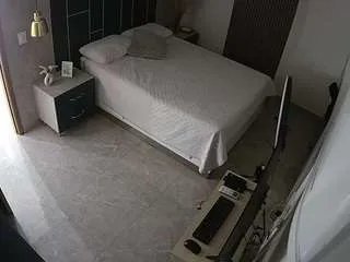 Freechat voyeurcam-casa-salsa-bedroom-8 on CamSoda