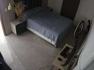 Freechat voyeurcam-casa-salsa-bedroom-8 on CamSoda