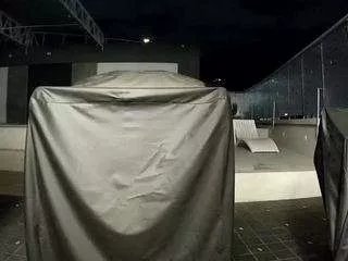 Freechat voyeurcam-casa-salsa-gym-bike on CamSoda