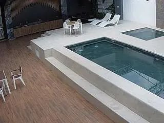 Freechat voyeurcam-casa-salsa-gym on CamSoda