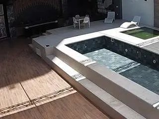 Freechat voyeurcam-casa-salsa-gym on CamSoda