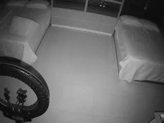 Offline voyeurcam-casa-salsa-versus-room on CamSoda