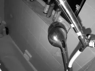 Freechat voyeurcam-charleys-bathroom on CamSoda