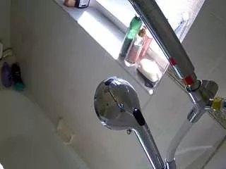 Freechat voyeurcam-charleys-bathroom on CamSoda