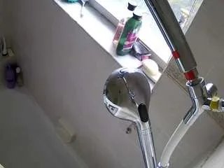 Freechat voyeurcam-charleys-bathroom on CamSoda