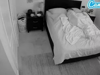 Freechat voyeurcam-hornyhostel-01 on CamSoda