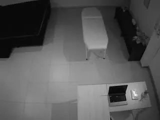 Offline voyeurcam-jb-room-2 on CamSoda