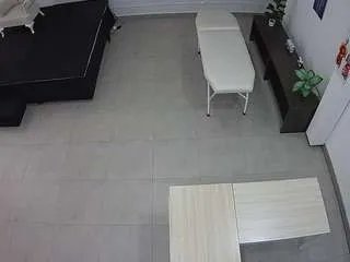 Offline voyeurcam-jb-room-2 on CamSoda