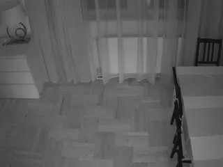 Freechat voyeurcam-julmodels-dining-2 on CamSoda