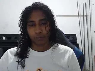 Offline yohatinelly on CamSoda