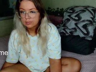 Offline you-dreams on CamSoda