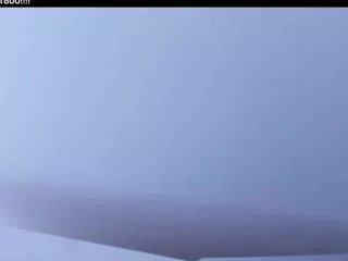 Freechat yourgoddessroxana on CamSoda