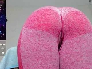 yummyass4u on CamSoda 