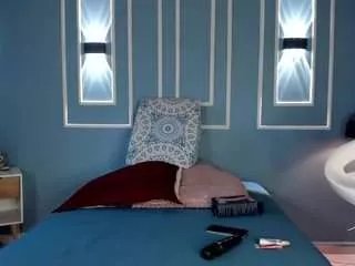 Offline zaily-zc on CamSoda