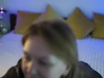 Freechat _million_dollarsmile on Chaturbate