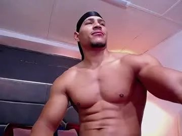 adam_fit19cm on Chaturbate 