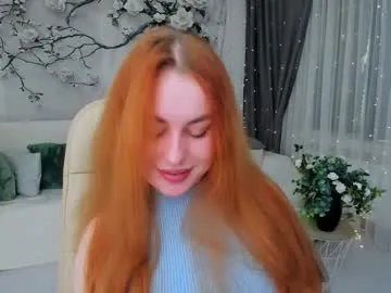 Freechat airysilhouette on Chaturbate