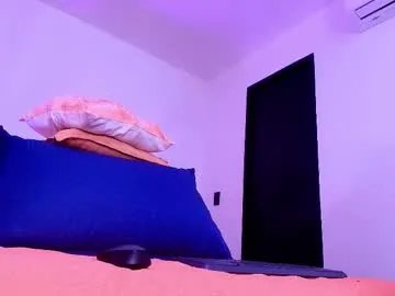 Freechat alicia_kyse on Chaturbate