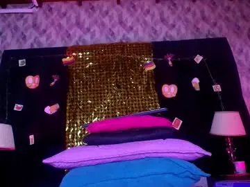 Freechat alicia_kyse on Chaturbate