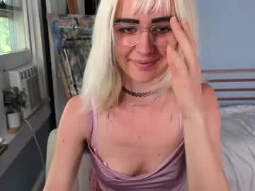 allyelliot on Chaturbate 