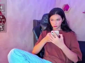 andy_bell_x — hello I'm back guyss #femboy #bigcock #gay #twink #smoke [2000 tokens remaining]