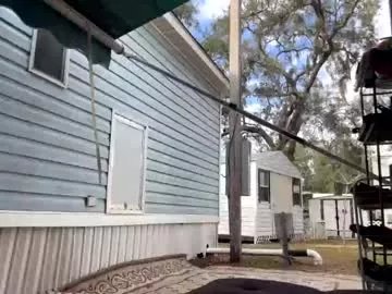 Freechat beaniebaby2 on Chaturbate