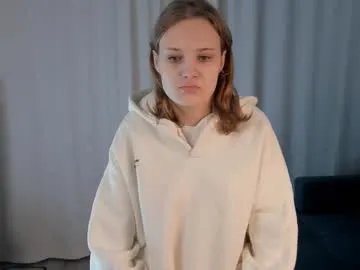 Freechat cherrieaxson on Chaturbate