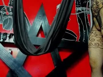 damian_and_tiana — GOAL: spitting in mouth + facesitting [111 tokens remaining] Welcome to my room! #latina #bdsm #feet #slave #Mistress